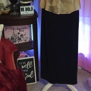 Maxi Length Skirt (Black)